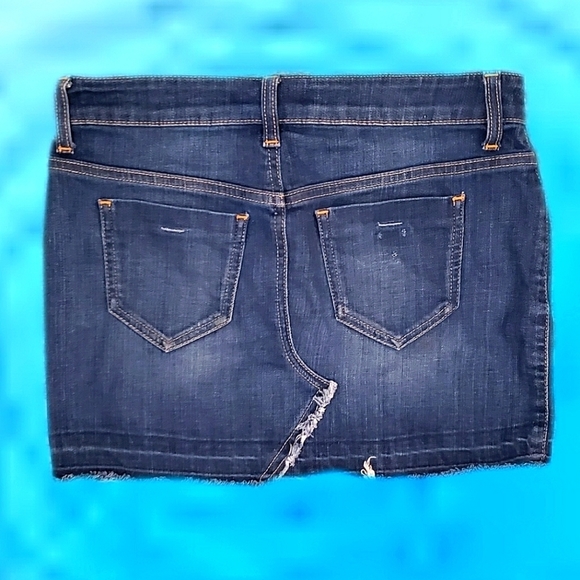 ✨️5✨️Guess Denim Skirt, Size 24 - Picture 2 of 2